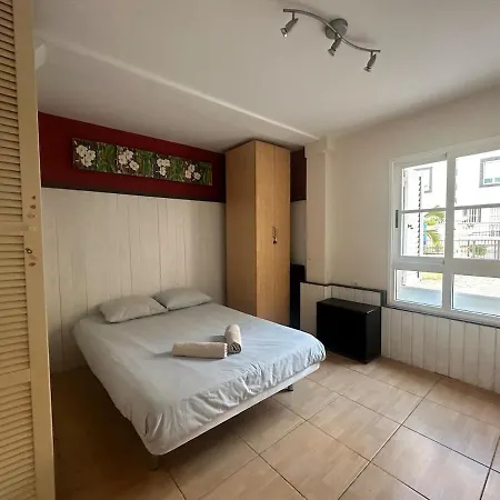 아파트 Relax And Tranquility, Sea And Swimming Pool *