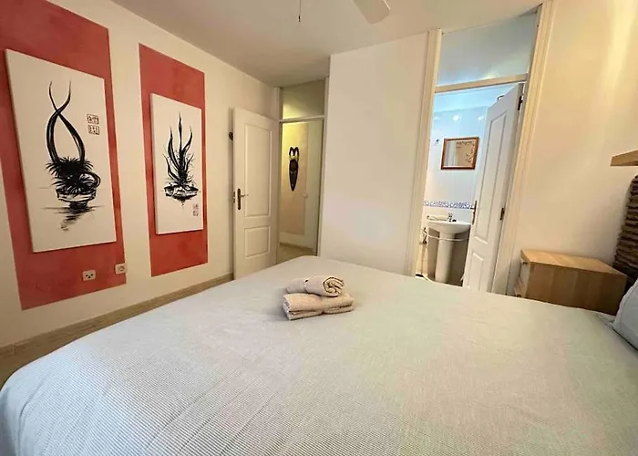 Relax And Tranquility, Sea And Swimming Pool