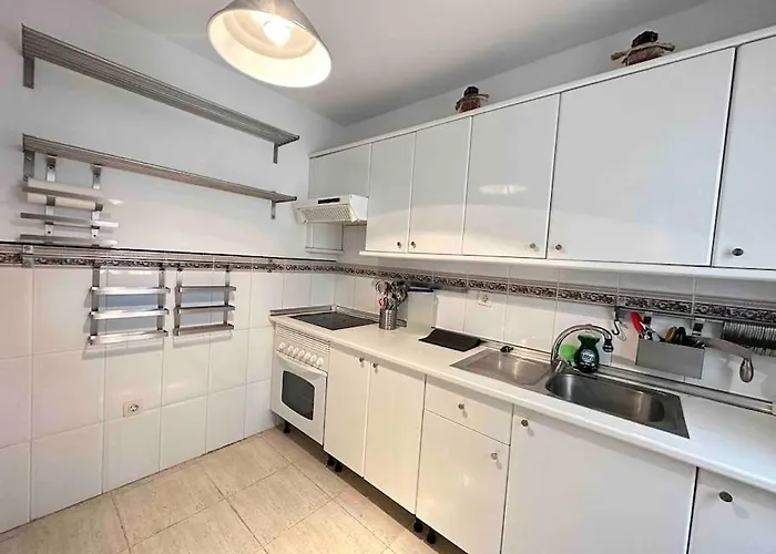 Relax And Tranquility, Sea And Swimming Pool * Callao Salvaje